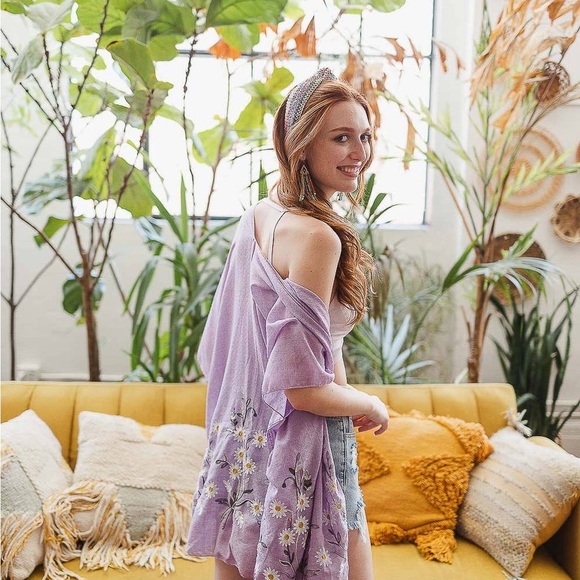 🌼🌸🌿Swim cover-up Tunic Kimono Daisy One Size Floral Top New Purple Chic Classic - Picture 3 of 4